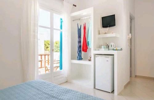 Adamas Apartment | Anita Rooms & Suites