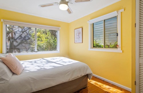 Copacabana House | Casa Del Arbol | Accom Holidays