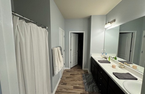 Athens House | Cozy Close To UGA