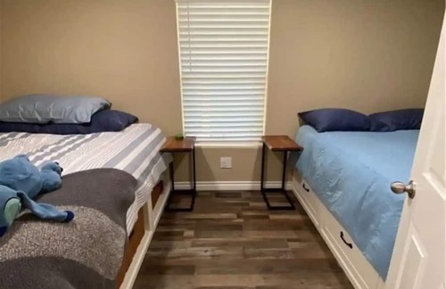 Havasu Lake House | Lake View Newly Remodeled Luxury with backyard.