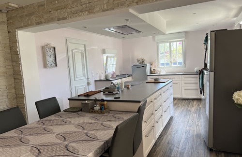 Blainville-sur-Mer House | Jolie Maison Proche de la Mer
