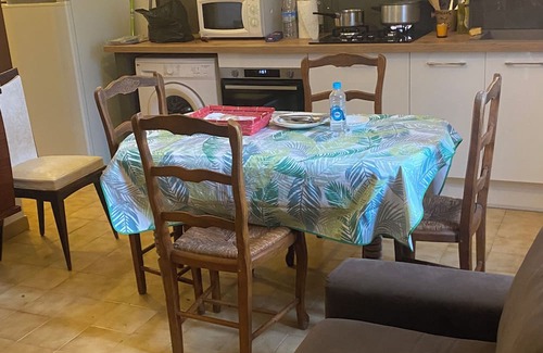 San-Giuliano Apartment | Lower villa apartment 5 minutes from the beach.