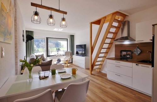 Usseln Apartment | Apartment "HappyNest" with indoor pool