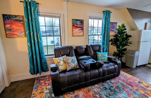 Eastern Vermont House | Relax and enjoy Lion Rentals.