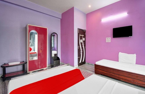 City Center Hotel | OYO Flagship 813319 Urvashi Guest House