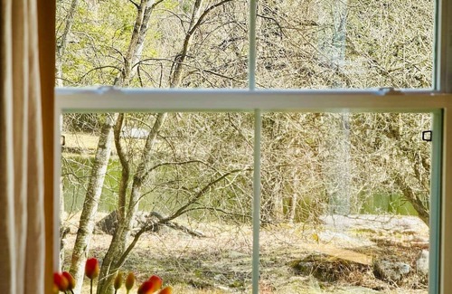 Stukely-Sud House | Le Bianca, Fireplace, Nature