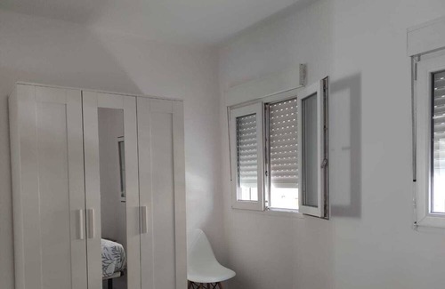Huerta de Santa Teresa Apartment | La Zambra. Tranquilidad. Ubicacion con Todos los Servicios al Alcance