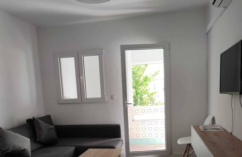 Huerta de Santa Teresa Apartment | La Zambra. Tranquilidad. Ubicacion con Todos los Servicios al Alcance
