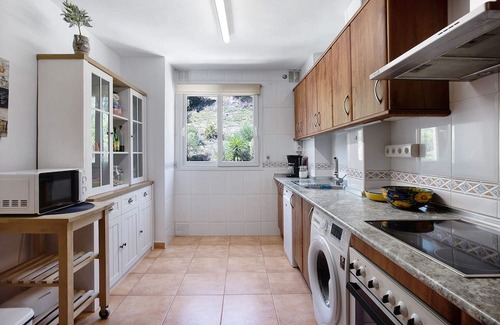 Benalmadena Apartment | Apartment 'Penthouse with Sea View and Pool' with Shared Pool, Wi-Fi and Air Conditioning
