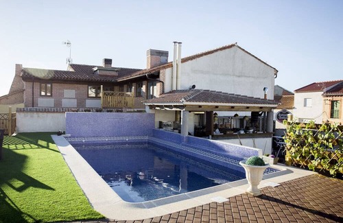 Velayos Apartment | Room for up to 4 people