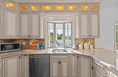 Osbornsville House | A Mantoloking Summer Escape! - Private Beach Access with a Pool