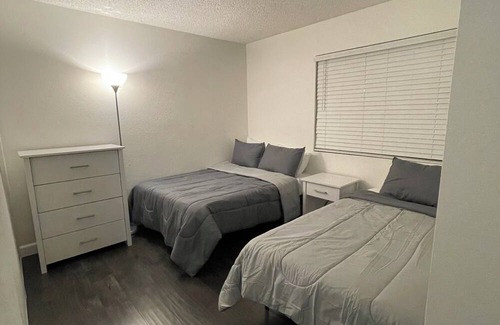 Palmdale House | Newly Remodeled Home!