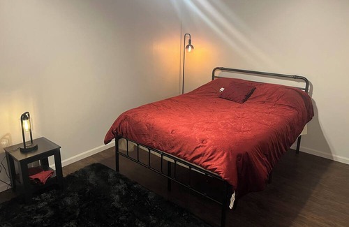 Waldron Bed & Breakfast | VR Video Gaming Speakeasy