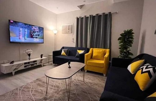 Sari Street Apartment | Residential Apartments by Vacantals