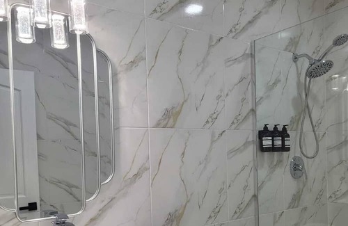 Fairy Valley Rock Apartment | One Chancery Lane Townhouse
