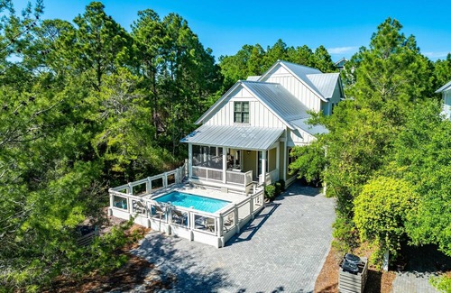 Forest District House | Watercolor Stunner w Pool near Camp Watercolor