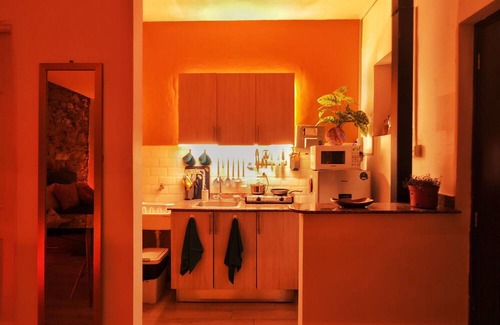 Santa Ana Apartment | Citrus Studio By Paradox