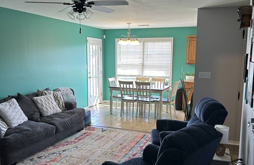 Russellville House | Cozy Home Away From Home