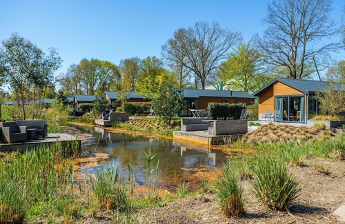 Biddinghuizen House | Cube la Mer 4 by Interhome