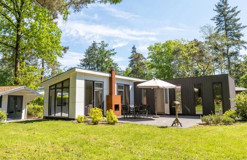 Dordtse Biesbosch House | L-Pavilion 6 by Interhome