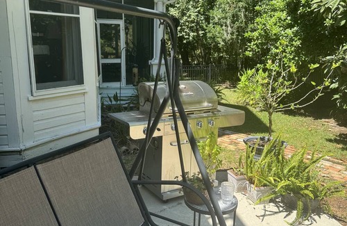 Historic District House | Grand Beauty in Historic District! Walking distance to downtown.