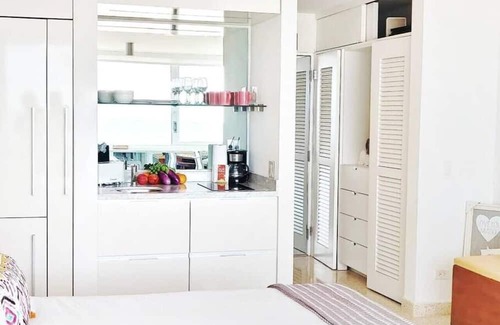 Ocean Park Apartment | Playa Azul Studio Oceanview Pool