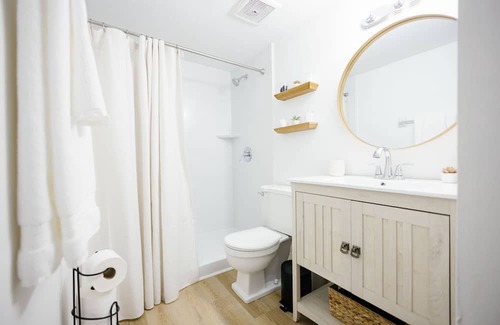 Gainesville Condo | Sage Haven Condo w/ Pool Next to Shands/VA