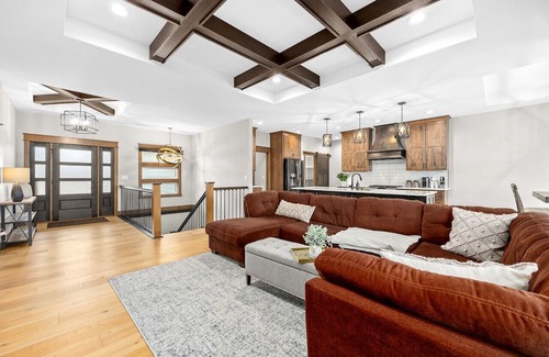 Tea House | Lakeside Executive Retreat