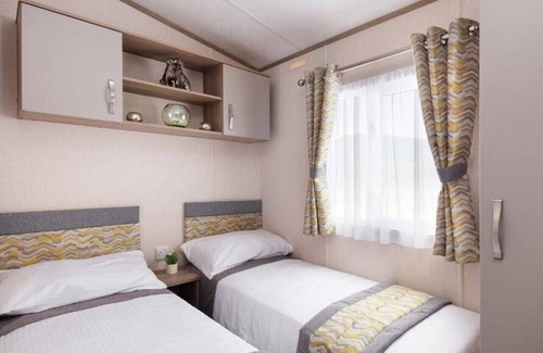 Camber RV Rental | SBL38 Caravan at Camber Sands - quiet location