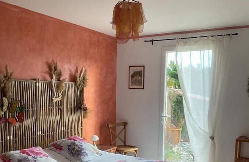 Cabrieres-dʼAigues House | Vrbo Property