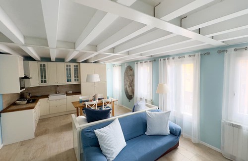 Chioggia Apartment | Chioggia 4U:Nuovo Centrale Fresco Top Comfort