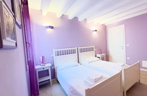 Chioggia Apartment | Chioggia 4U:Nuovo Centrale Fresco Top Comfort