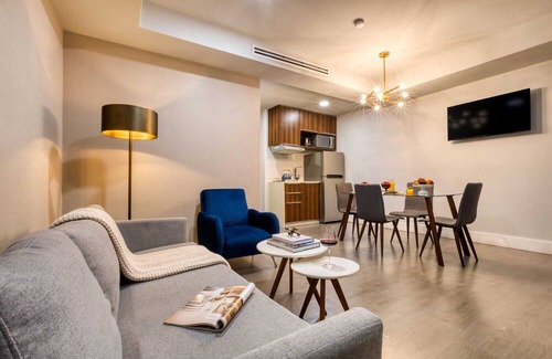 Zona Rio Apartment | Astounding 1BR Apt | Gym+Cinema+Lounge/Games