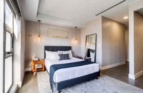 Zona Rio Apartment | 2BR Apt w/a PVT Balcony & A/C | Gym+Lounge+Cinema