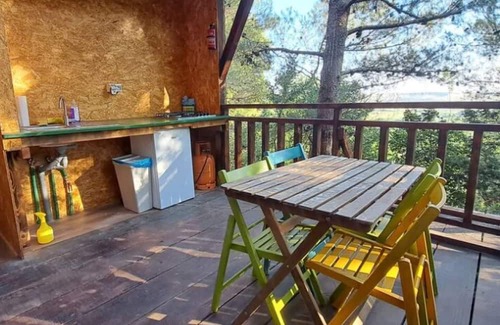 Razanac RV Rental | Treehouse in Ljubac