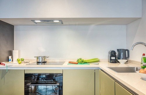 University District Apartment | Smart and cosy 4P Apt in Antwerp with balcony