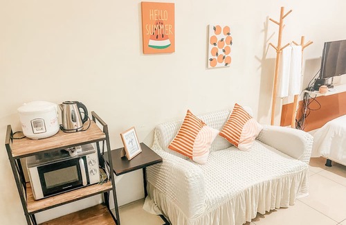 Legazpi Village Condo | Cozy 1-bedroom condo in Makati with Pool, Gym, Sauna, WiFi, AC, and Netflix