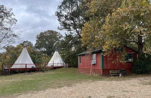 Mc Caskill Resort | Diamond Glamping - Main Log House