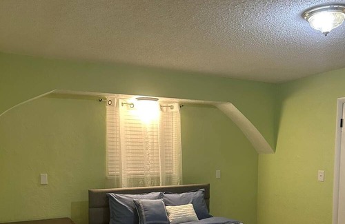 Holly Hill House | Terrific 3-bedroom house in Daytona Beach
