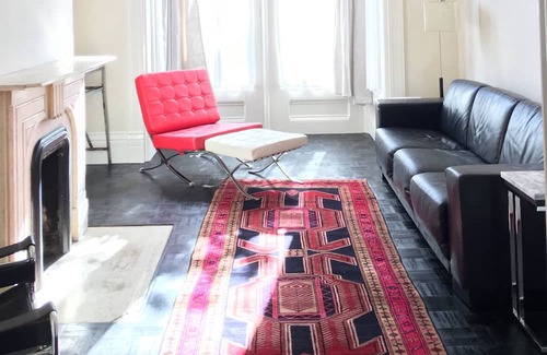 Hayes Valley Apartment | Perfect Hayes Valley 2BR flat, comfort + convenience