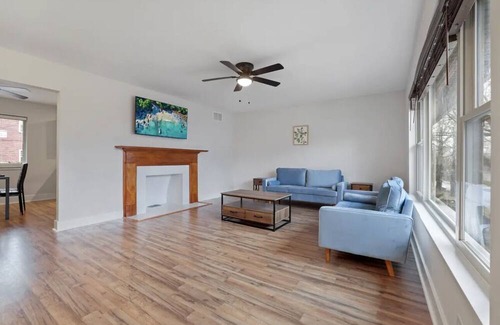 Dayton House | Terrific 3-bedroom house in Dayton with WiFi, AC