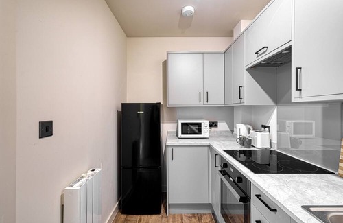 Southport Apartment | Renaissance 1: 1 BR in Southport's Premier Block