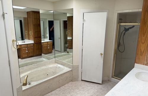 Southwest Arlington House | Pineapple Paradise