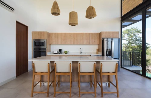 Tamarindo House | Spacious 4bedroom with spectacular view in gated community