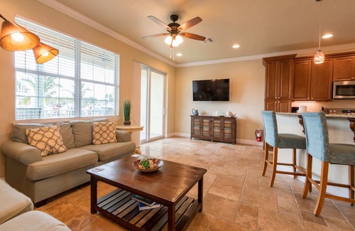 Merritt Island House | Beautiful Cape Crossing Resort Townhome