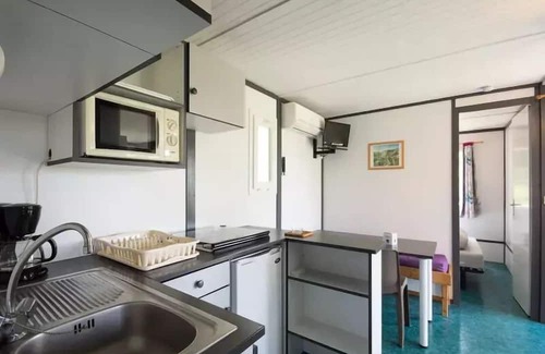 Seniergues House | Camping Romanée Domaine de la Faurie**** - 3 Room Mobile Home 4 People