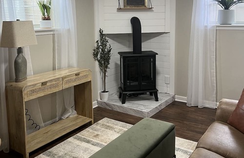 Christiansburg Apartment | Studio oasis ready for you! …No Cleaning Fee….Near I-81, VT & Radford