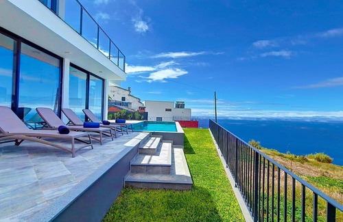 Ponta do Sol House | Ohana Ocean View by LovelyStay
