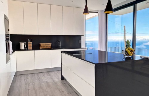 Ponta do Sol House | Ohana Ocean View by LovelyStay