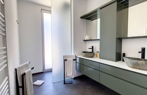 Tabua House | Villa Blue Horizon by LovelyStay